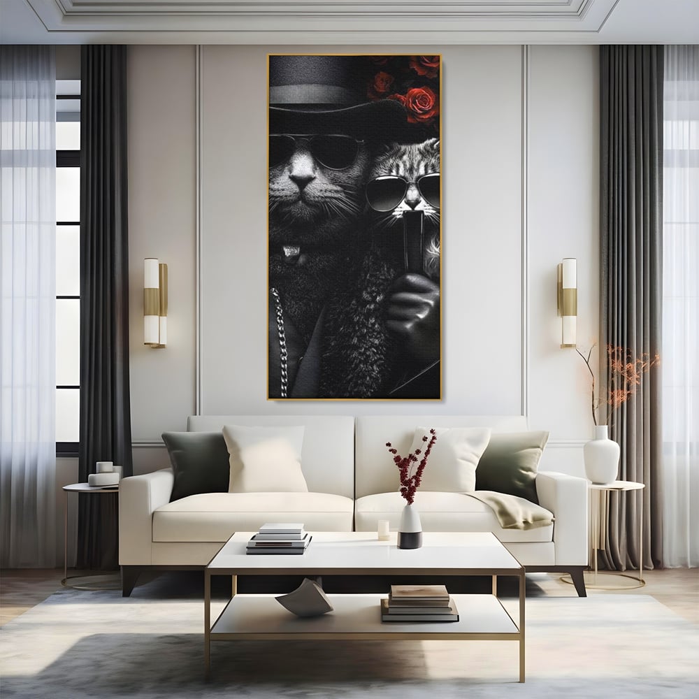 Tablou canvas cu tablou canvas cu pisici gangster in ochelari, in rama de aluminiu auriu, pe perete intr-un living